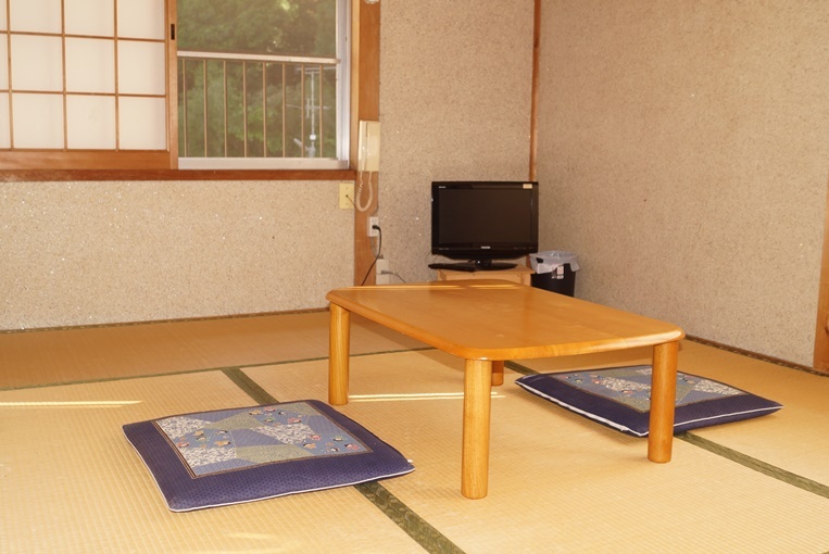 Room 4