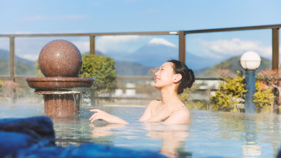 【30％OFF】【楽天スーパーSALE】絶景天空露天風呂と季節の会席を愉しむ基本プランがお得に！