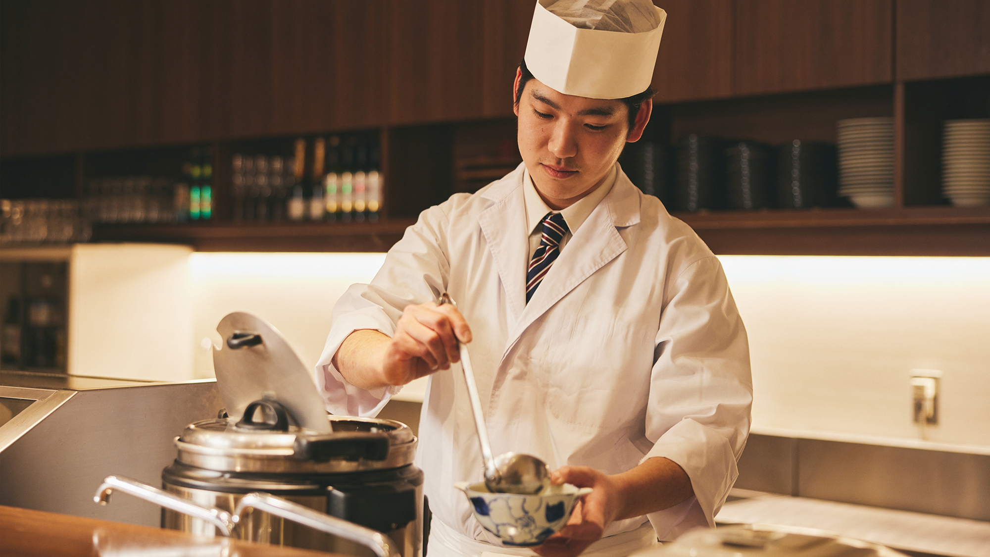 【ご朝食】まご茶漬けにラーメンなどもご用意しています。