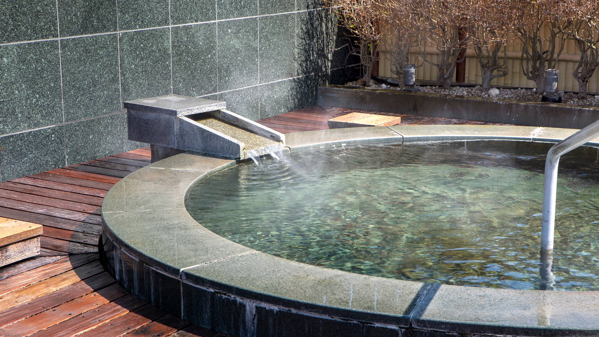 歴史ある伊豆長岡温泉をゆっくりと堪能できる自慢の天然温泉