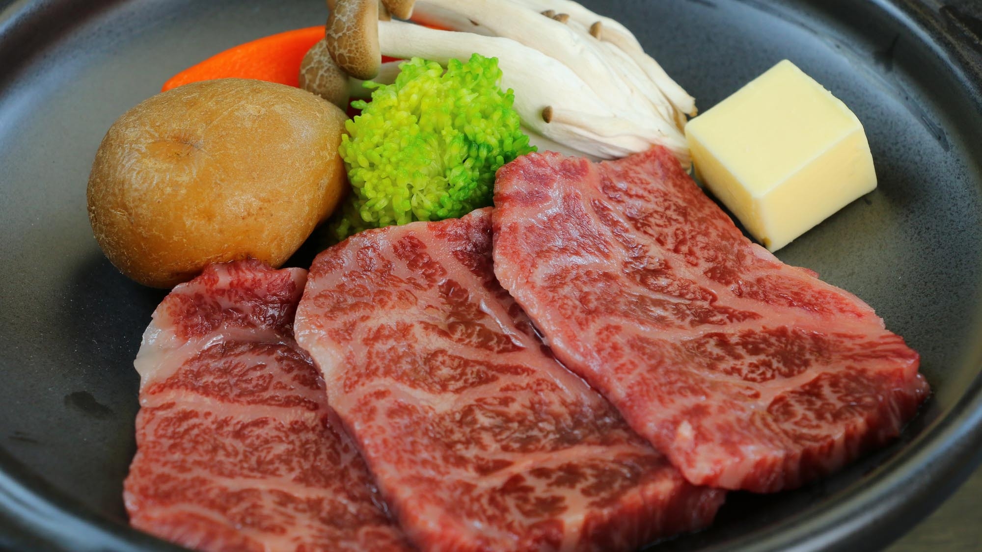 【白洲】和牛×有明の海の幸☆おいしい料理と温泉で癒し旅【１泊２食】