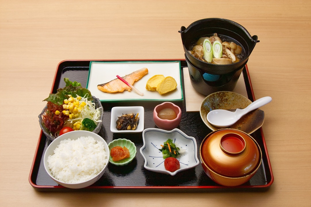 【朝食付】朝ご飯は3種類からお好きなものをチョイス♪充実の施設で快適時間を過ごす