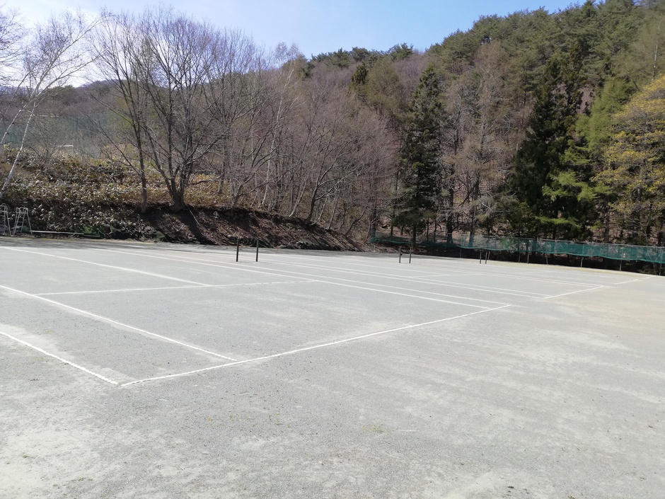 1泊2食☆観光＆高原で星空観察や武尊山・尾瀬ハイク、コート代無料でテニス