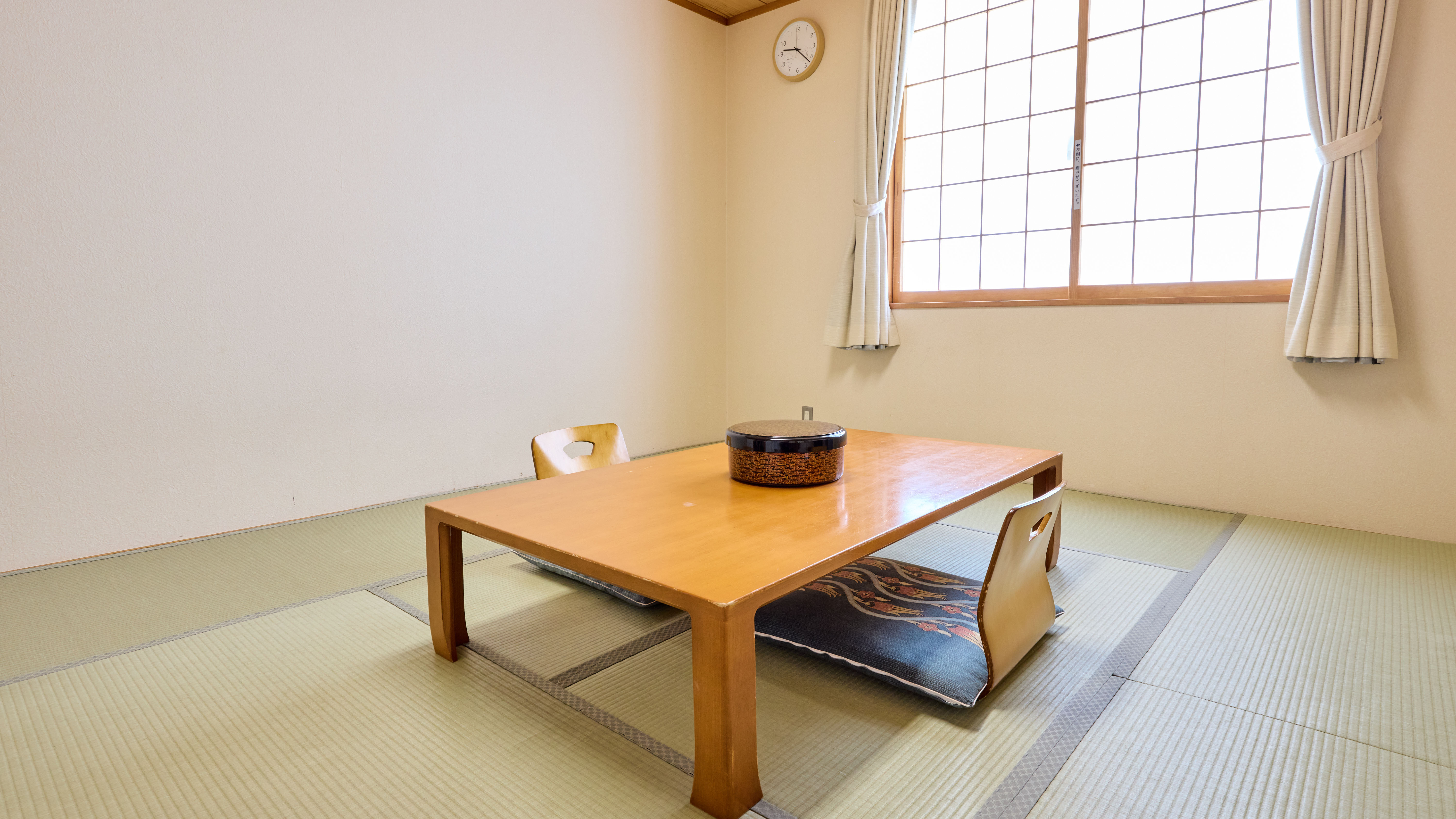 ご家族連れにおすすめの広々和室
