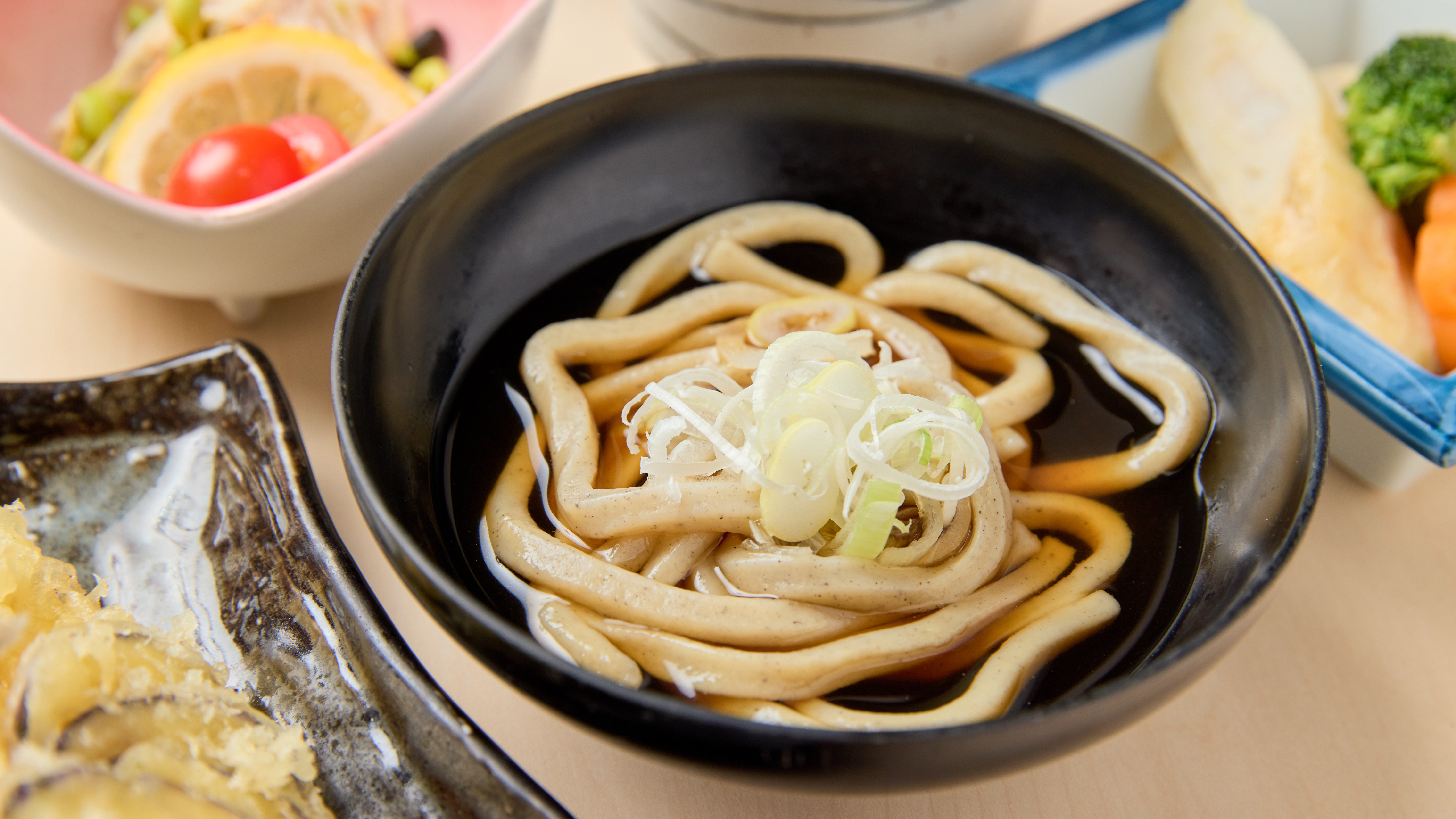 北竜町ならではの黒千石うどんが人気