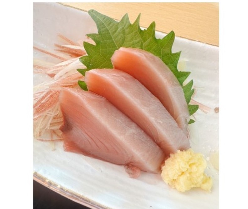 ご夕食はカツオ出汁スープのフカヒレ丼！宿泊プラン