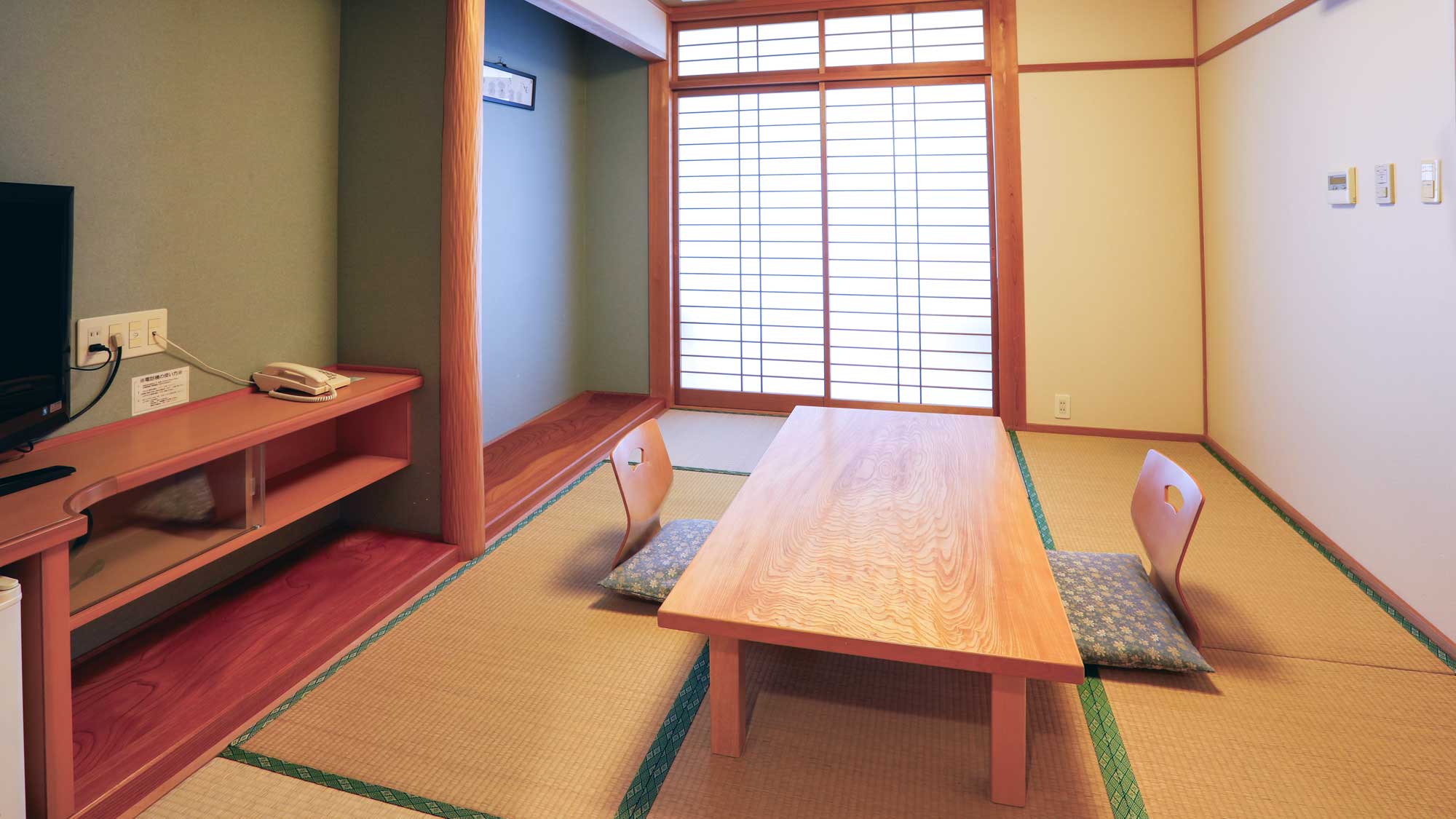 02: 和室6畳＋広縁・バルコニー付きスタンダード