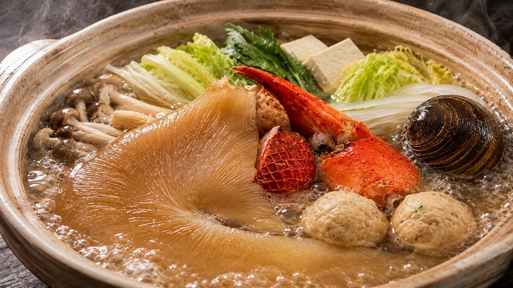 【三陸産フカヒレ｜海鮮鍋プラン】特製スープで味わう贅沢鍋と、自然に溶け込む天然温泉《夕朝食付》