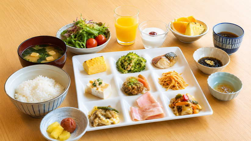 朝食ビュッフェ|地元食材を味わう、贅沢な朝のひととき
