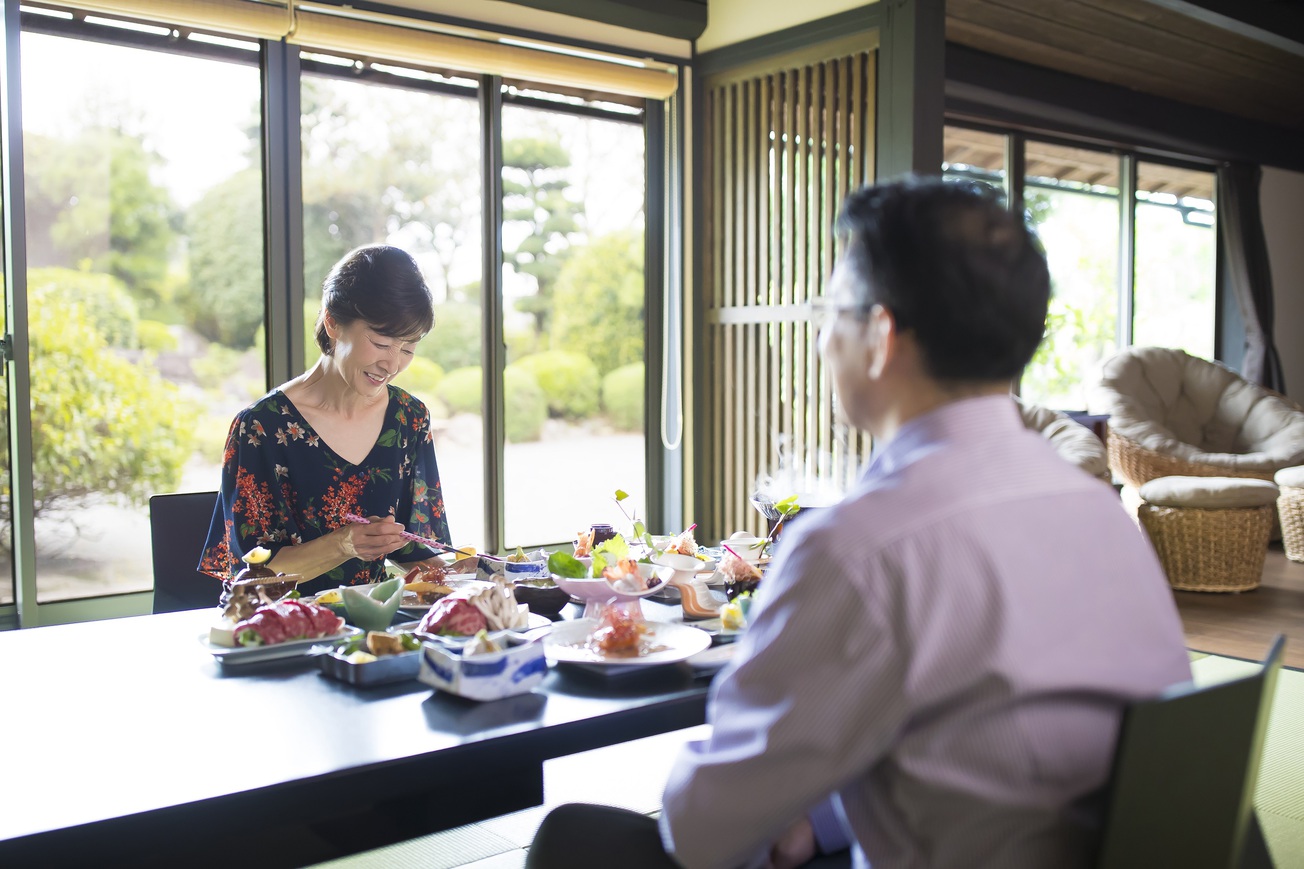 桐の間　お食事（部屋食）