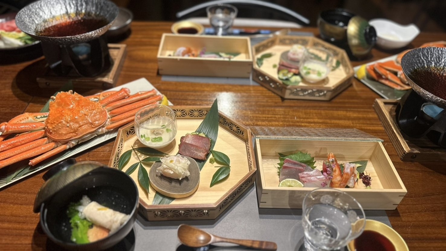 【創業祭2025】くまもと和牛×旬魚会席で舌鼓！お一人様1杯の本ズワイガニをお付けいたします♪