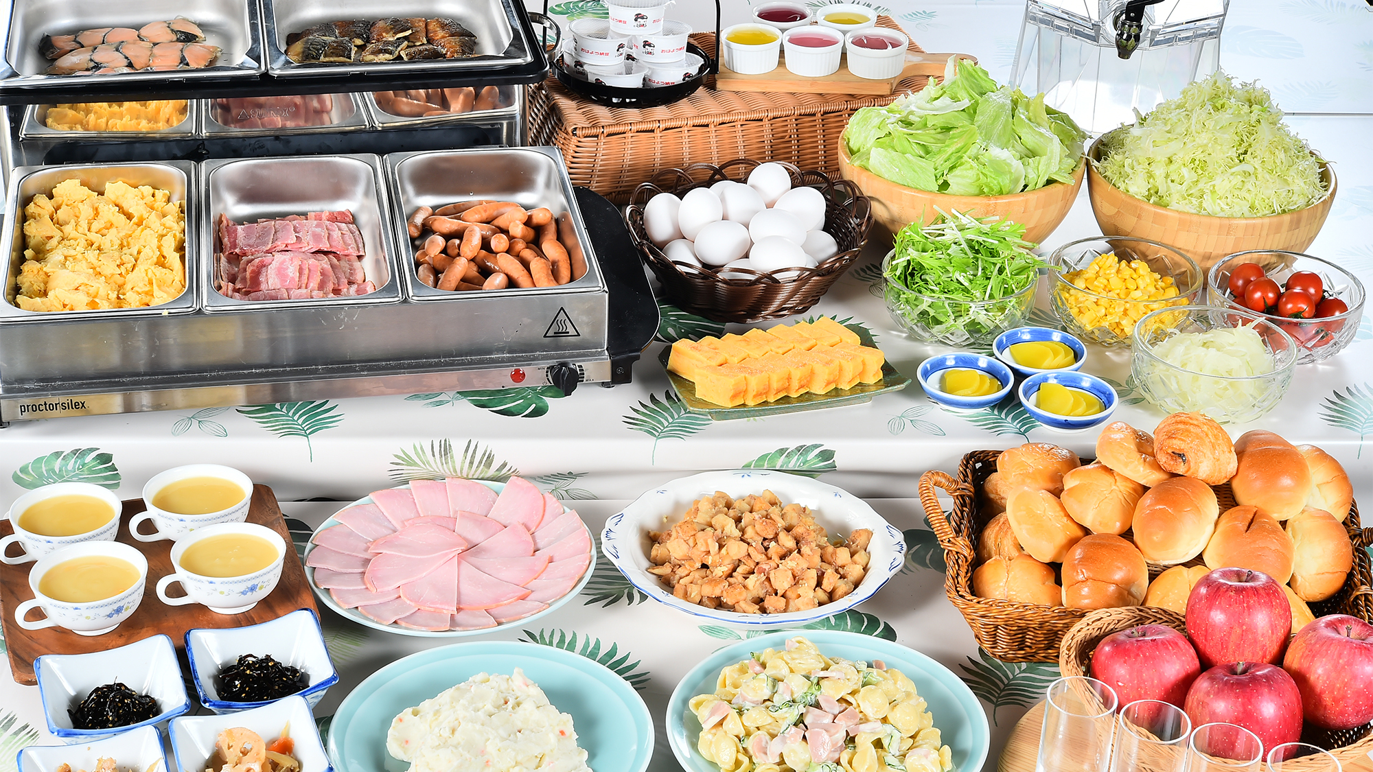 朝食バイキング（写真はイメージです）