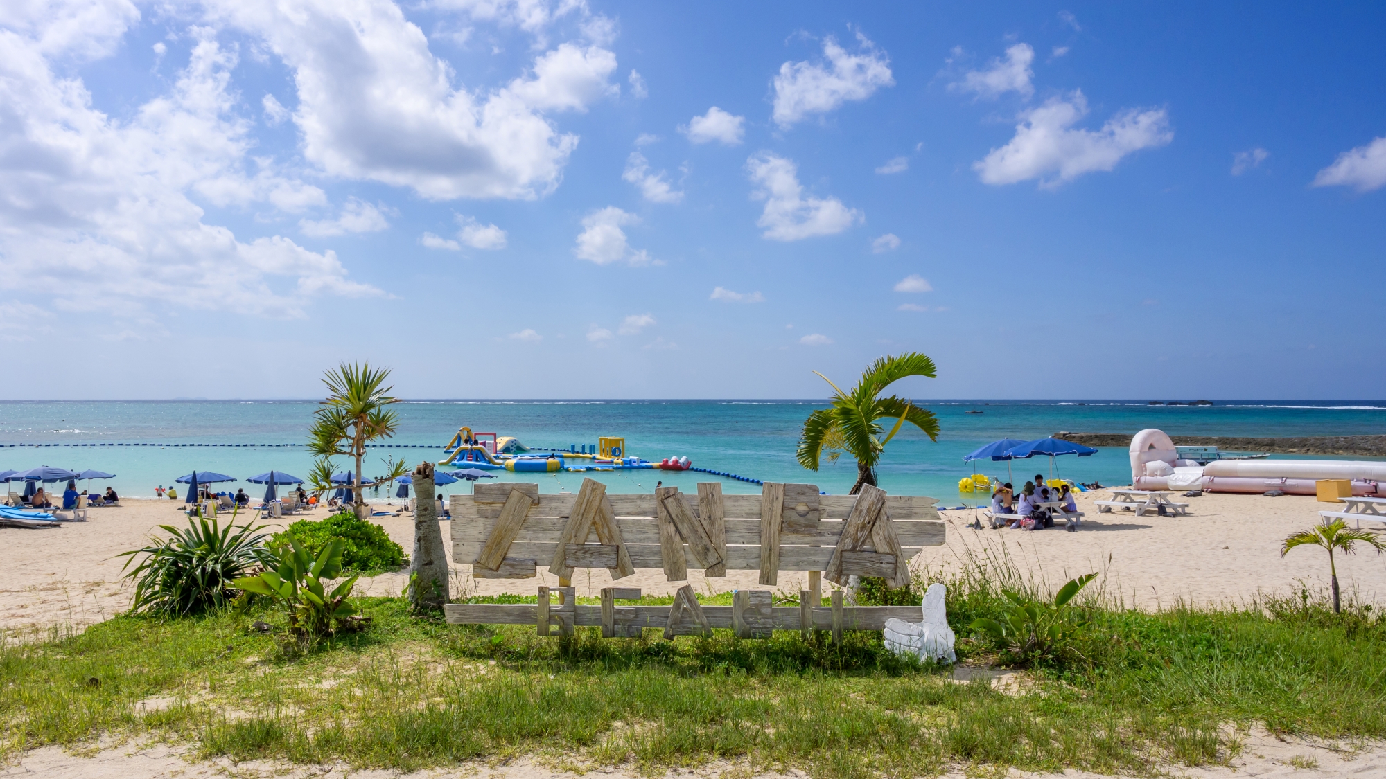 Zanpa Beach / 残波ビーチ