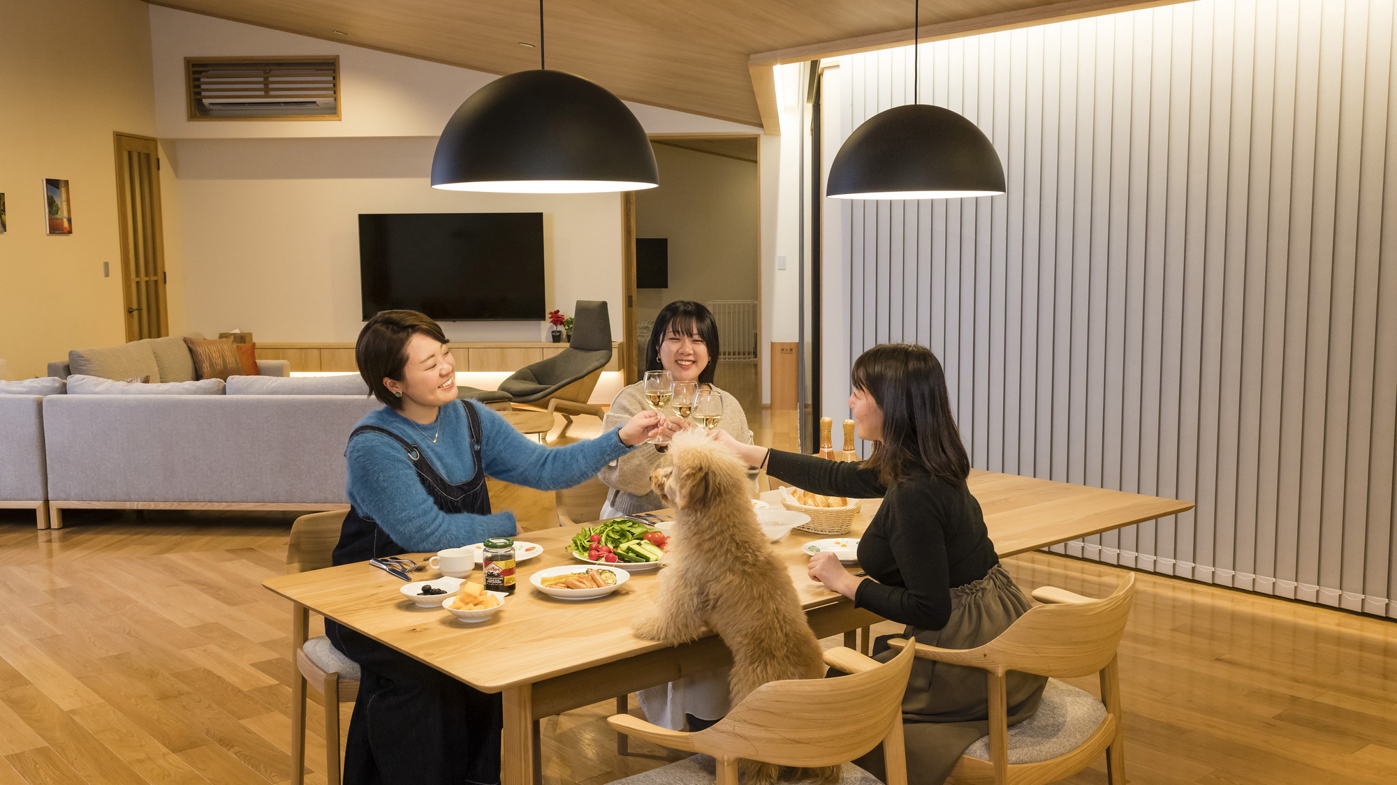 【別邸ULALA】食器や調理器具、調味料などご用意しておりますので自由なお食事をお楽しみください
