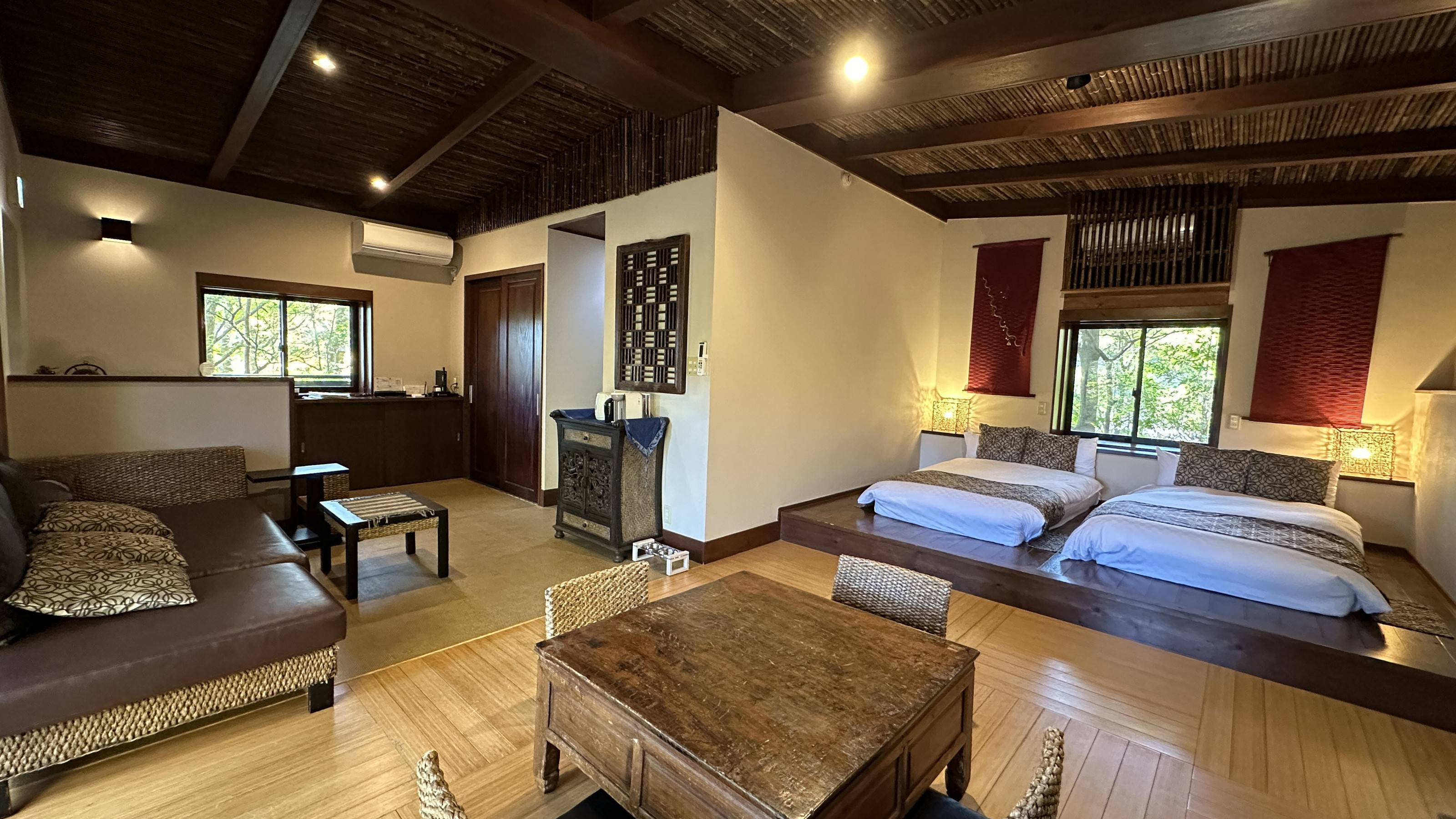 【離れ家リスの庭】一棟貸／56平米◆半露天風呂付の南国ヴィラ