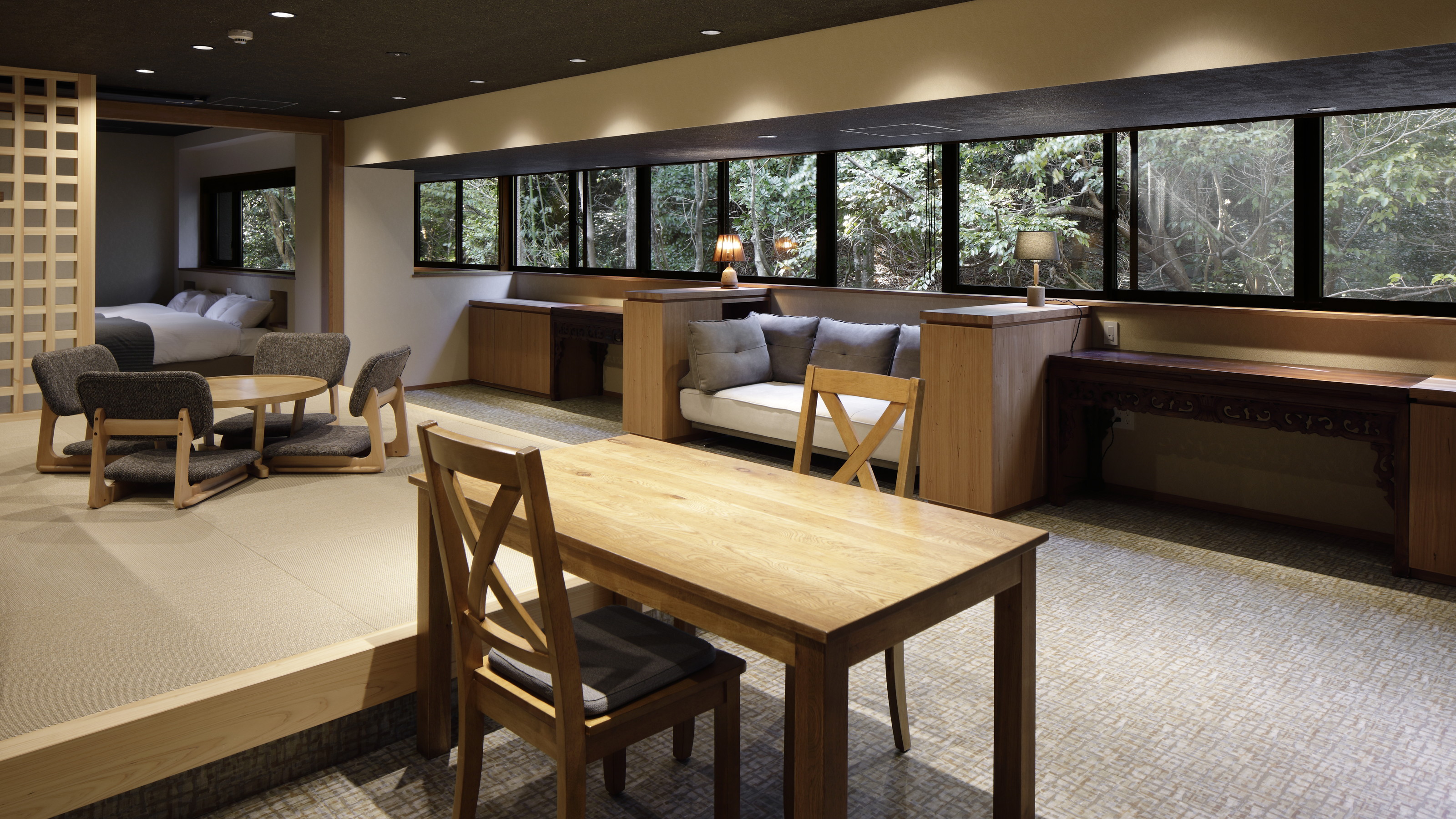 2024年12月リニューアルオープン！【本館最大100平米】森の中に佇む◆グランデルーム