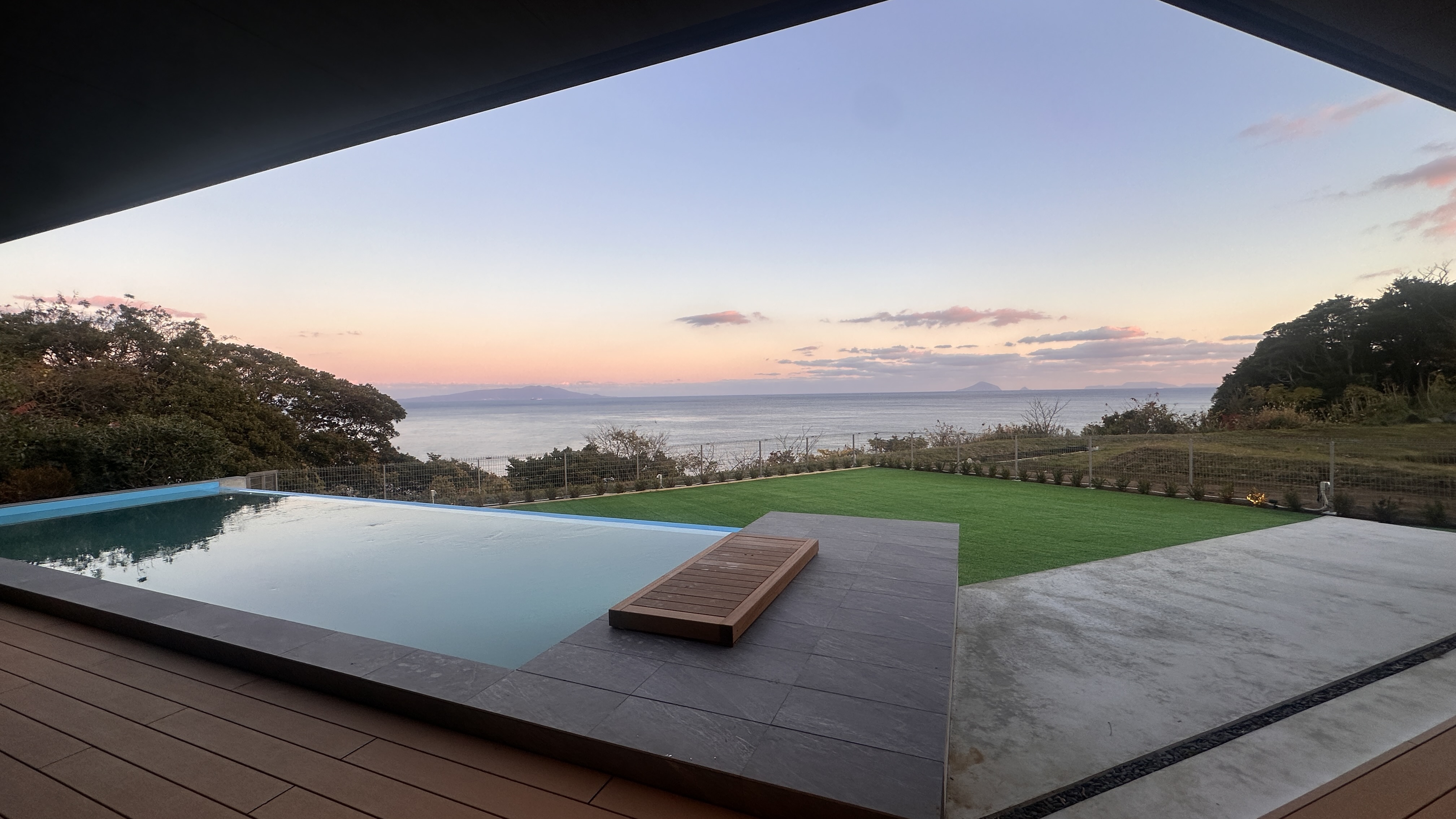 【別邸】海を臨むプールと温泉◆心ほどける海と空ULALA◆212平米