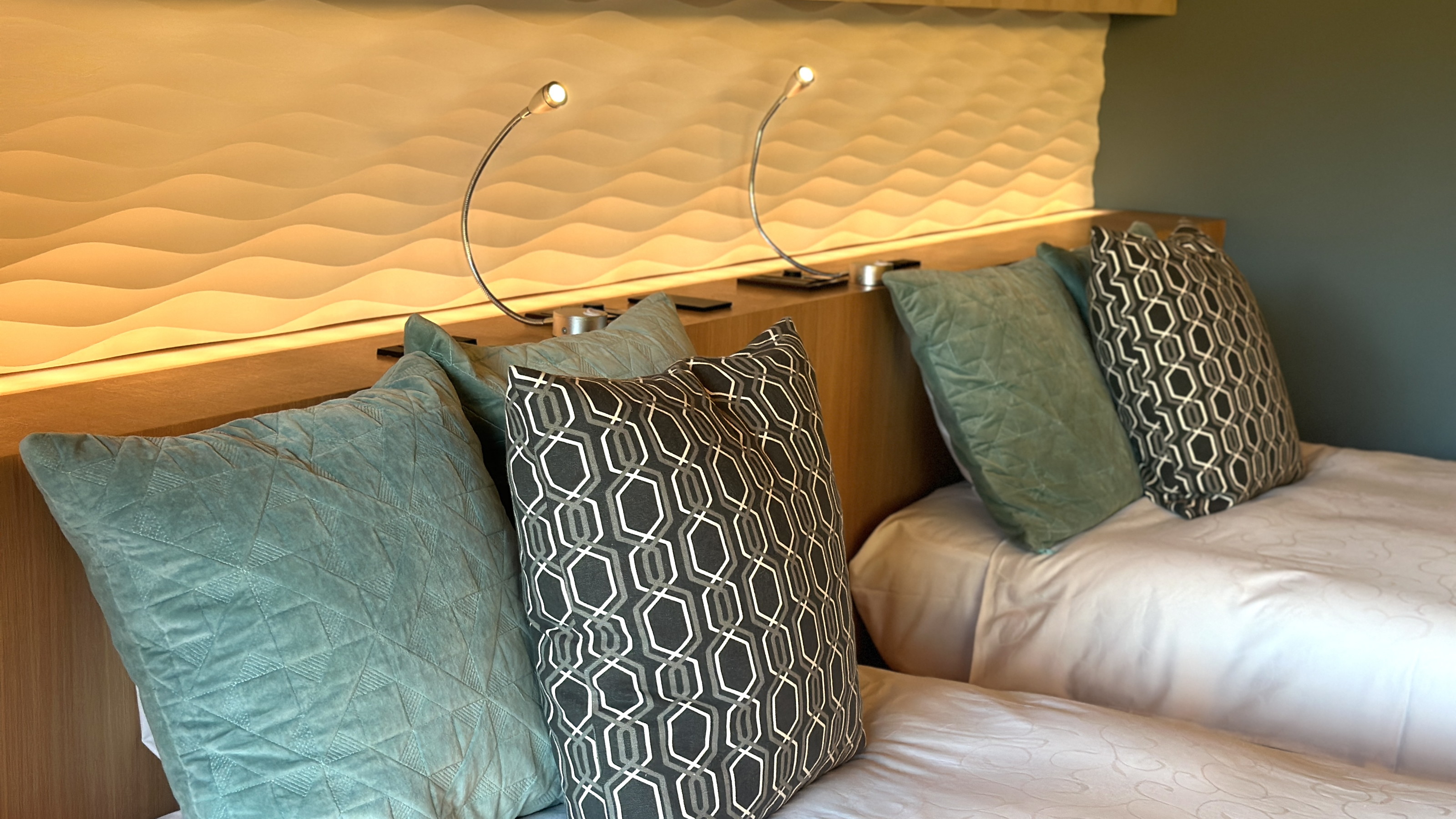 【隠れ家ヴィラAZITO】眺望抜群の一棟貸／72平米◆半露天風呂付