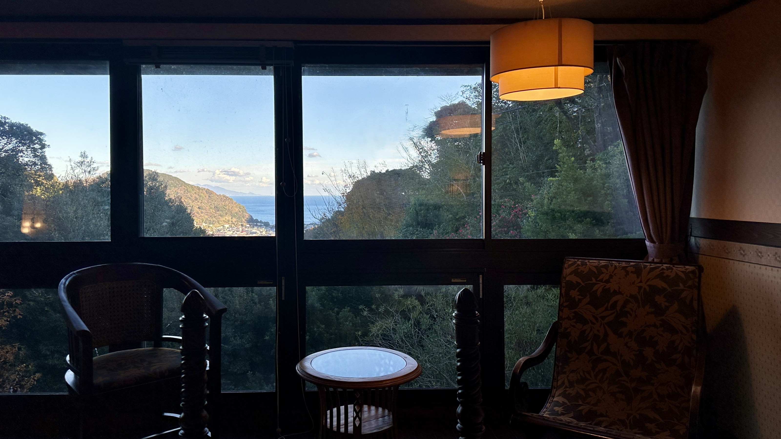 【クラシックツイン】本館／32平米◆ダブルベッド２台◆禁喫煙