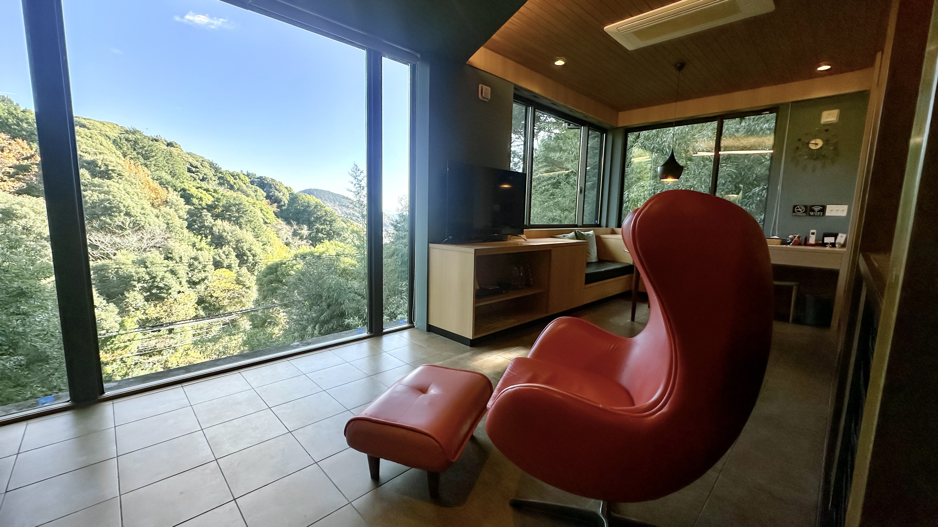 【隠れ家ヴィラAZITO】眺望抜群の一棟貸／72平米◆半露天風呂付