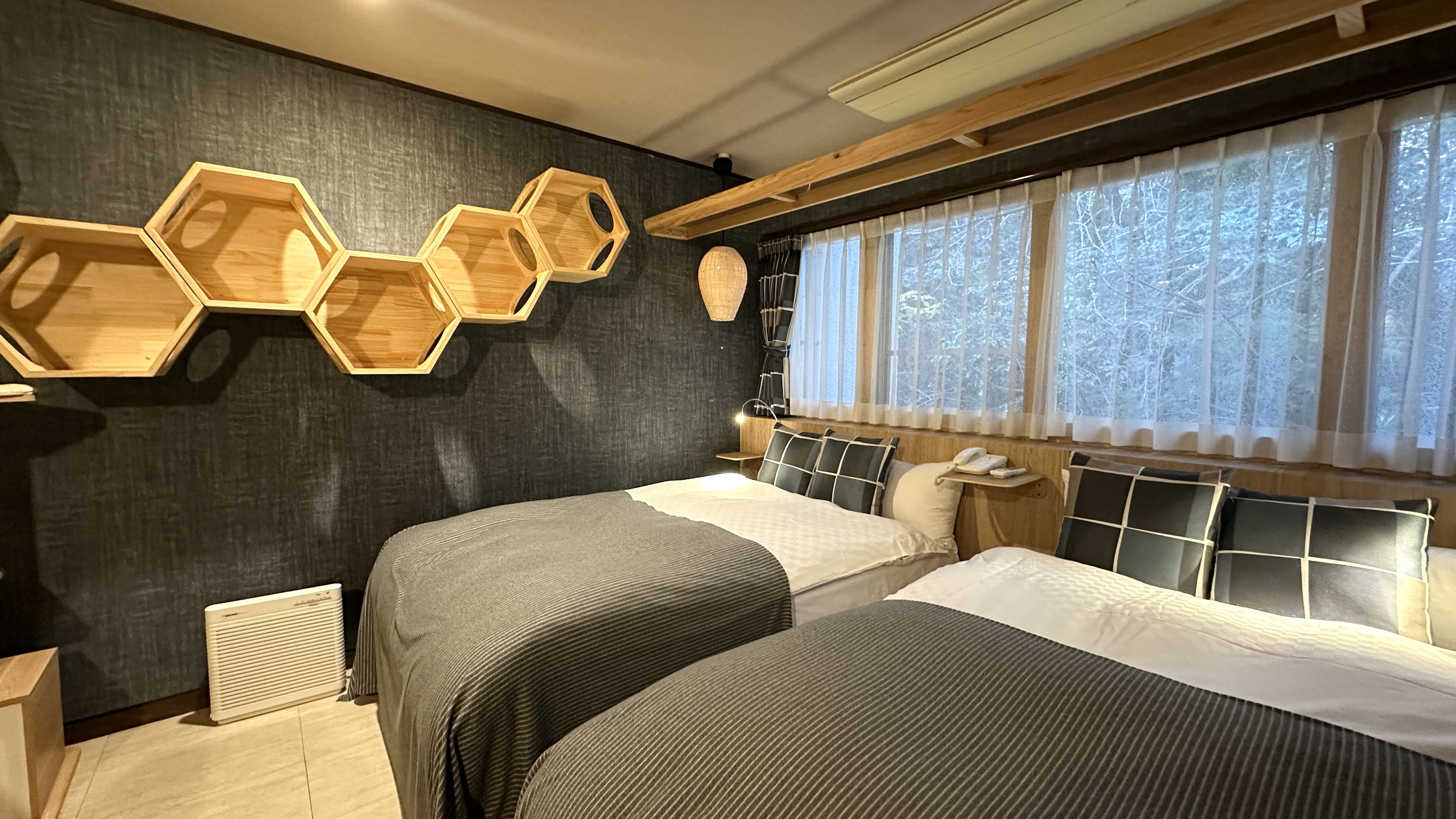 【キャットウォーク付わんにゃんルーム】本館洋室／40平米◆禁煙