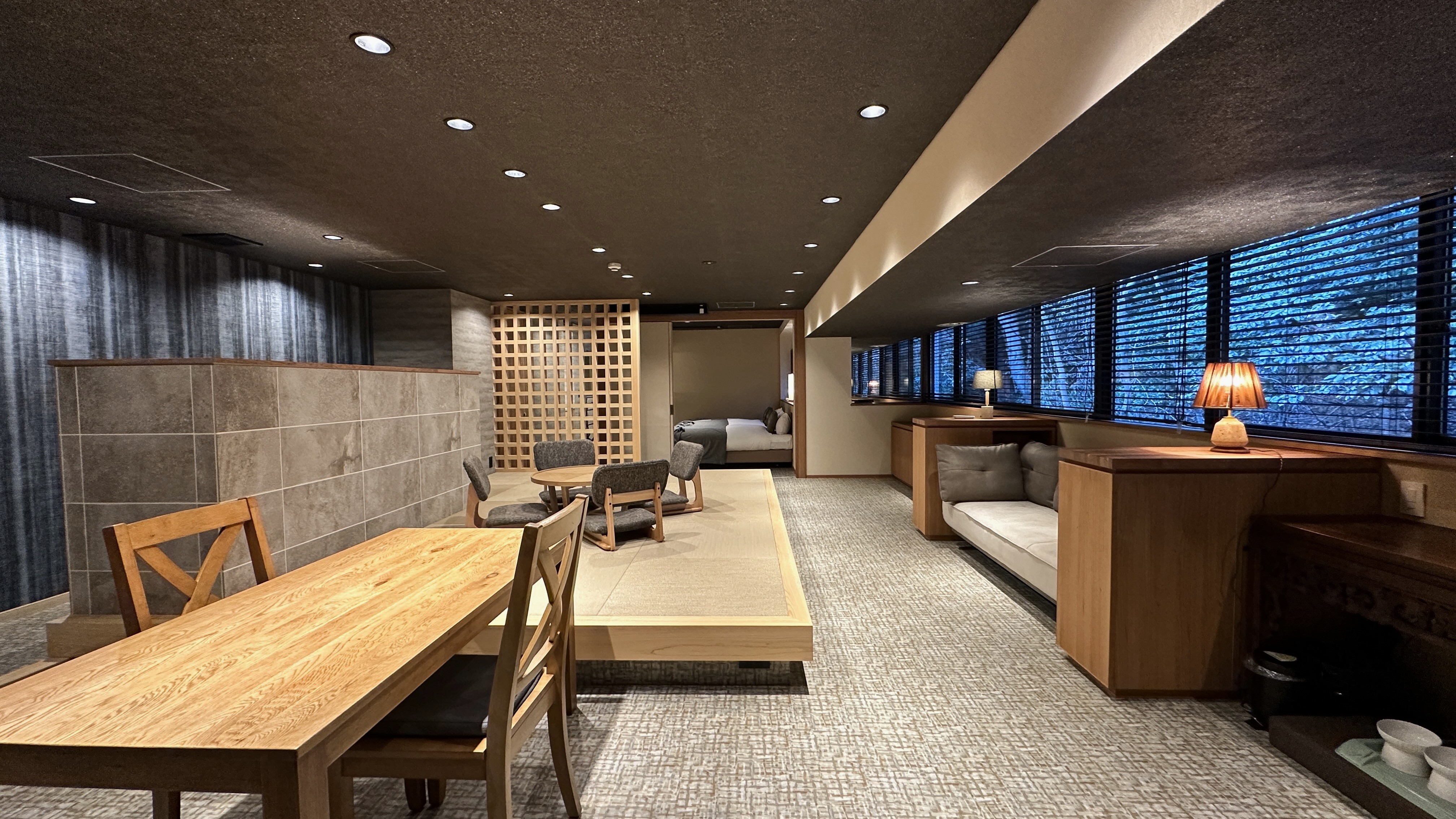 2024年12月リニューアルオープン！【本館最大100平米】森の中に佇む◆グランデルーム