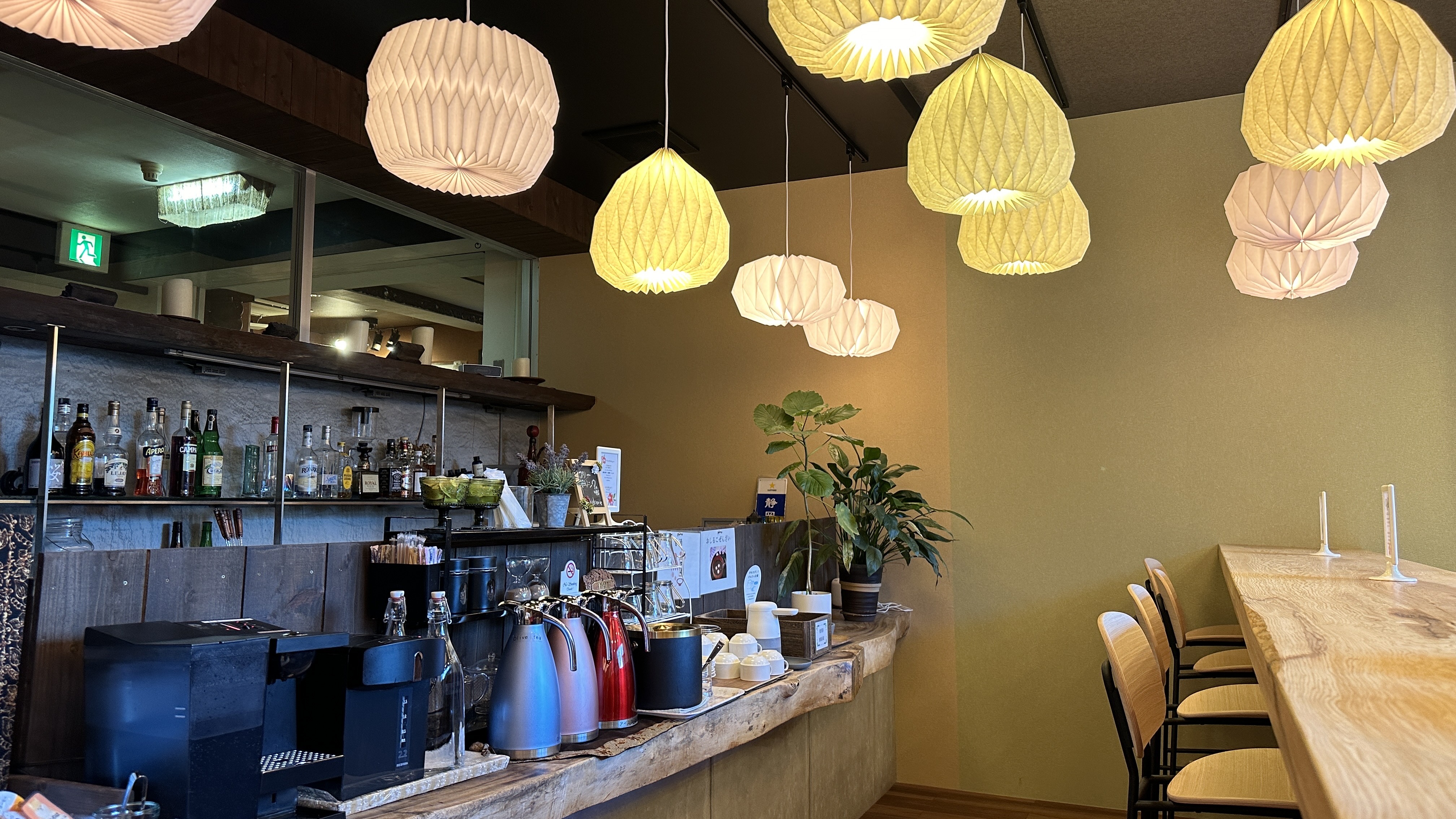 【ラウンジ】ウェルカムドリンクをご用意しております