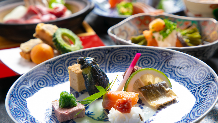 【夕食付き・朝食なし】夕食のみで朝はのんびりお寝坊プラン