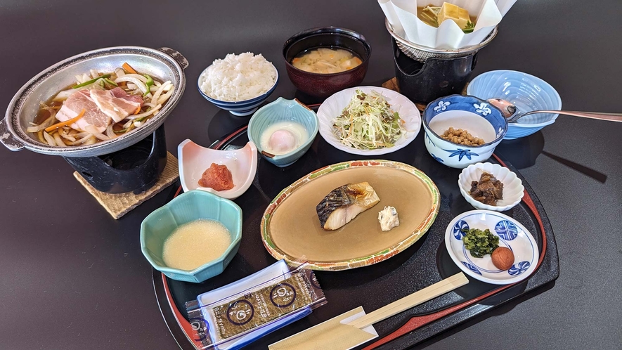 朝からご飯３杯食べたくなる自慢の朝ごはん