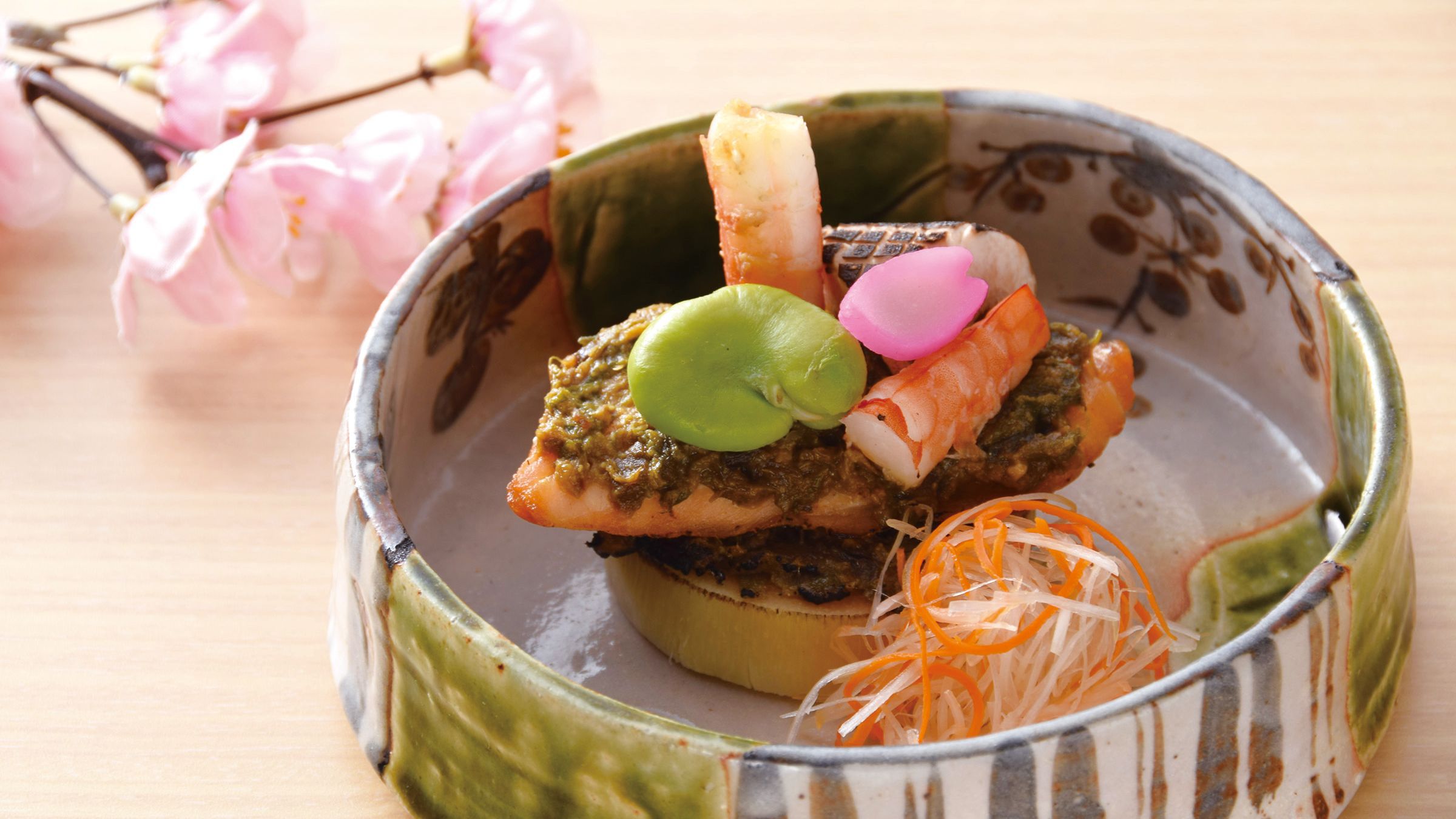 【ご夕食】さくら鱒蕗味噌焼き（春）／特別御膳・滝本御膳・かに御膳にてご提供