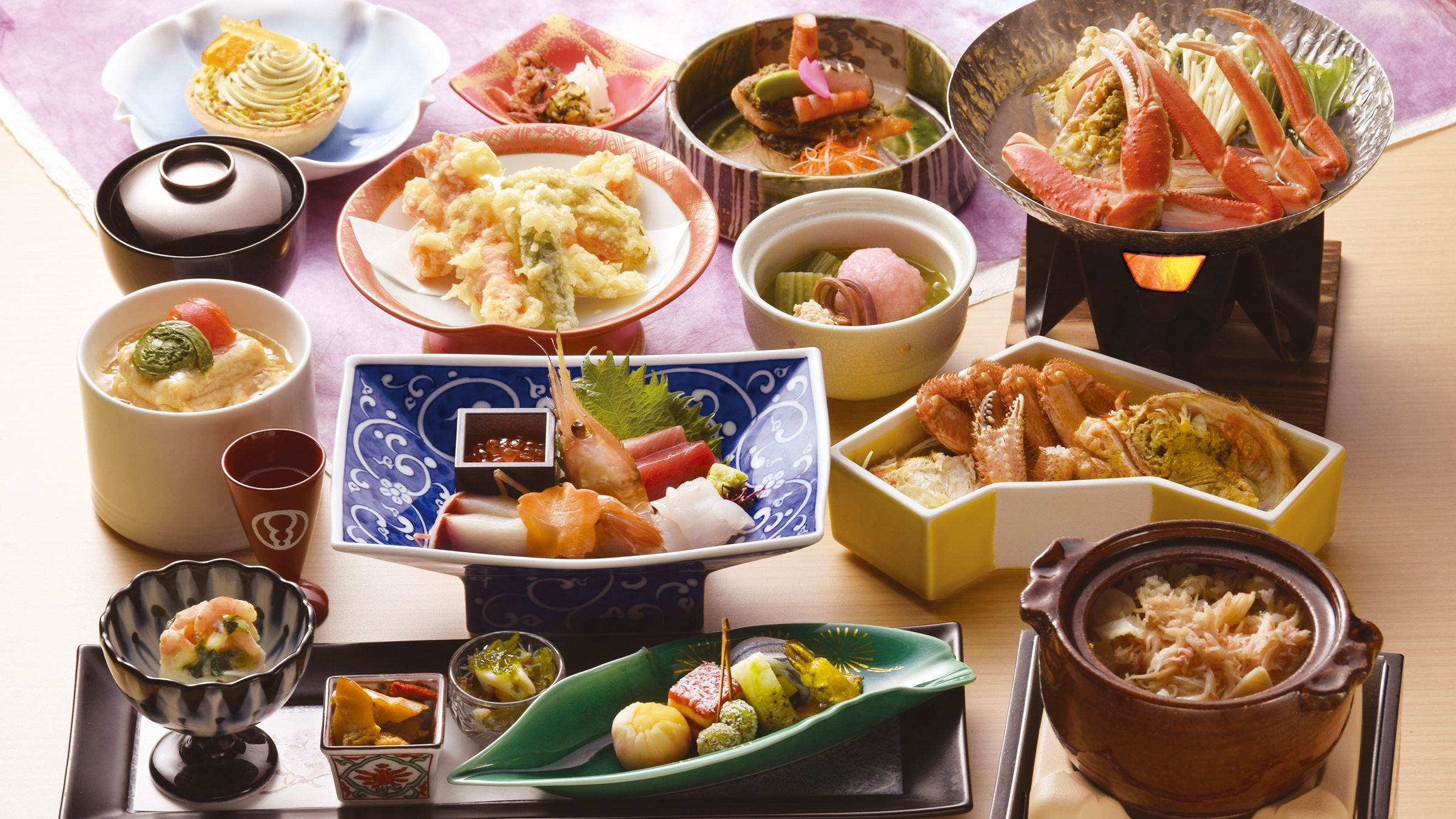【早割60】15％OFF！カニ尽くしの贅沢なご夕食をお部屋で味わう部屋食プラン／蟹御膳・和朝食