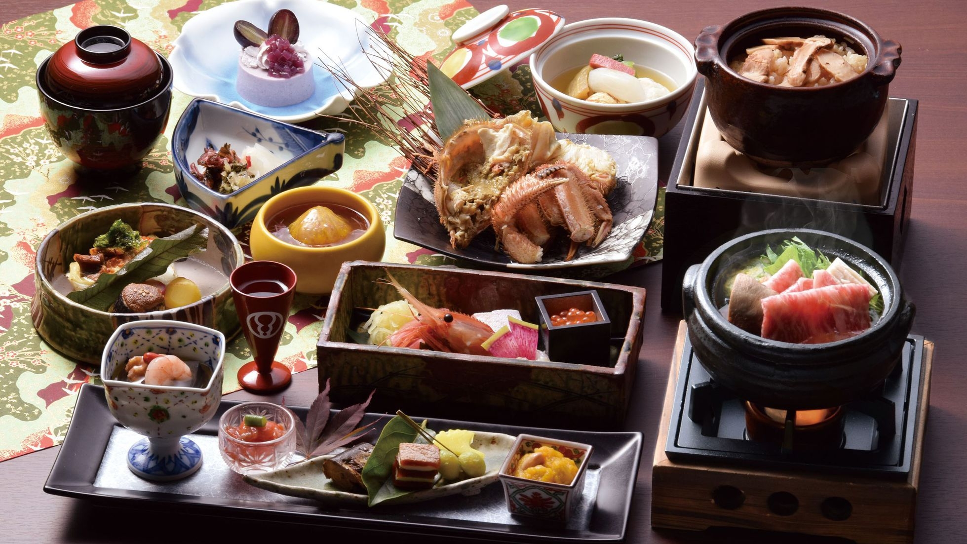 【早割60】15％OFF！当館最上級の会席をお部屋で楽しむ部屋食プラン／滝本御膳・和朝食
