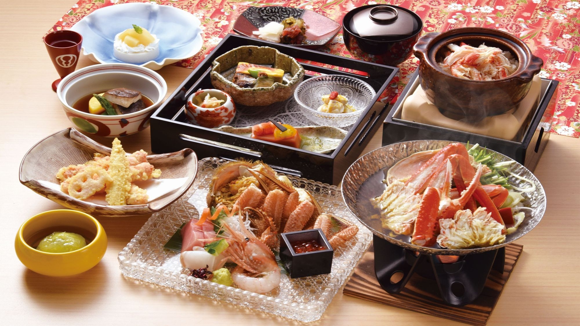 【早割60】15％OFF！カニ尽くしの贅沢なご夕食をお部屋で味わう部屋食プラン／蟹御膳・和朝食