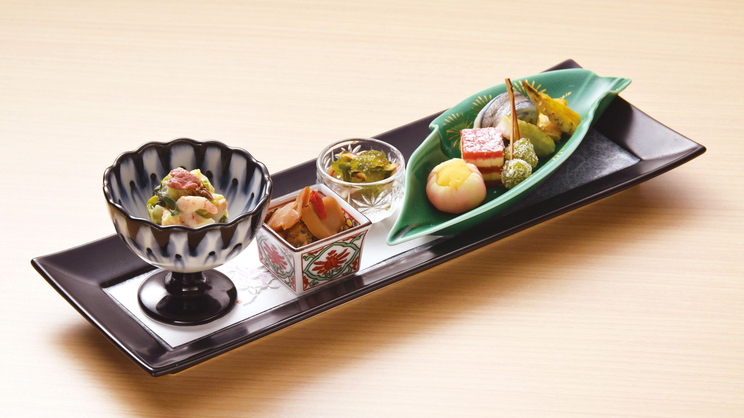 【ご夕食】春の前菜（春）／特別御膳・滝本御膳・かに御膳にてご提供