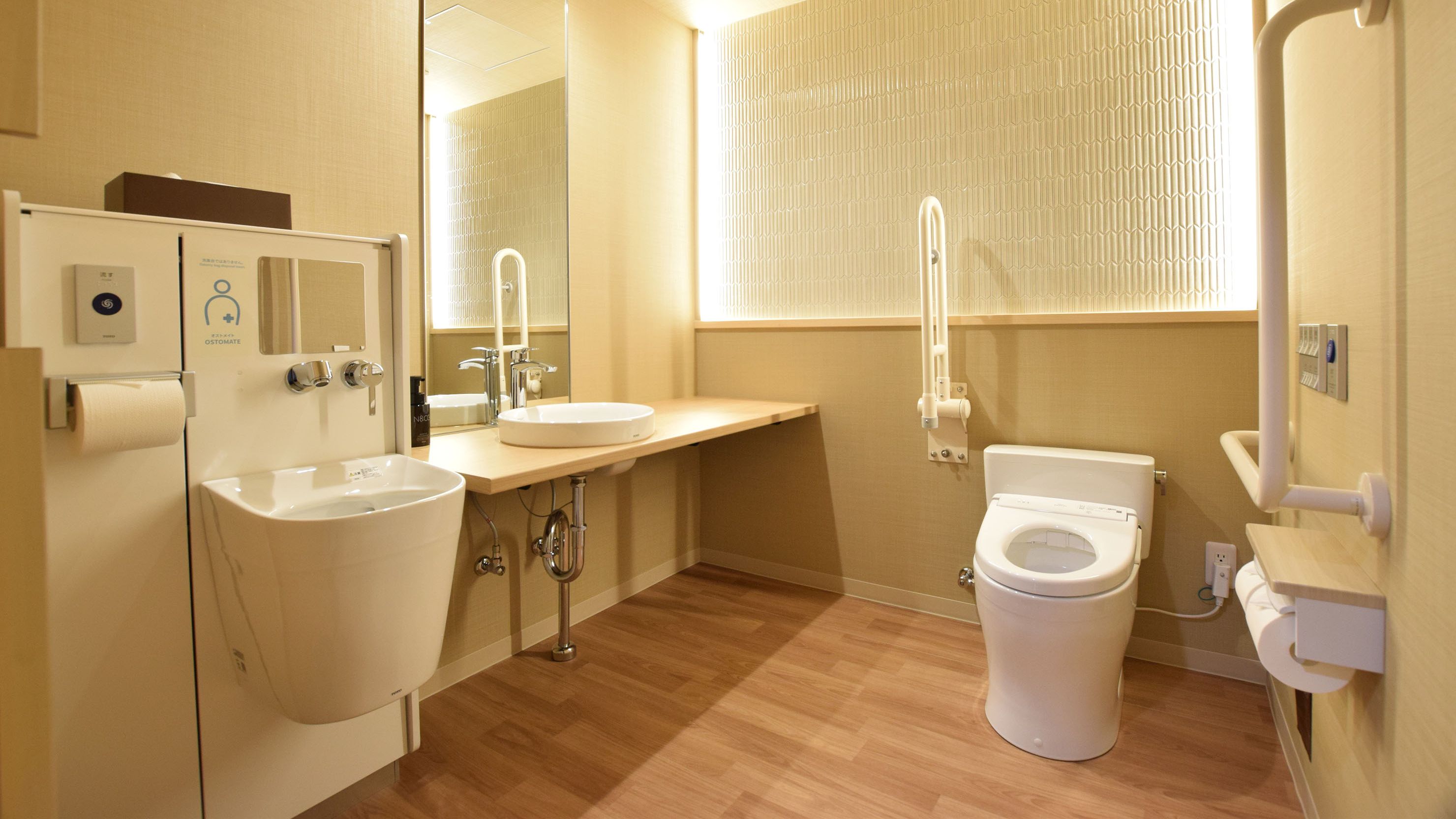 【スタンダード】西館/ユニバーサルルーム／車椅子の方や足腰の弱い方もスムーズにお過ごしいただけます