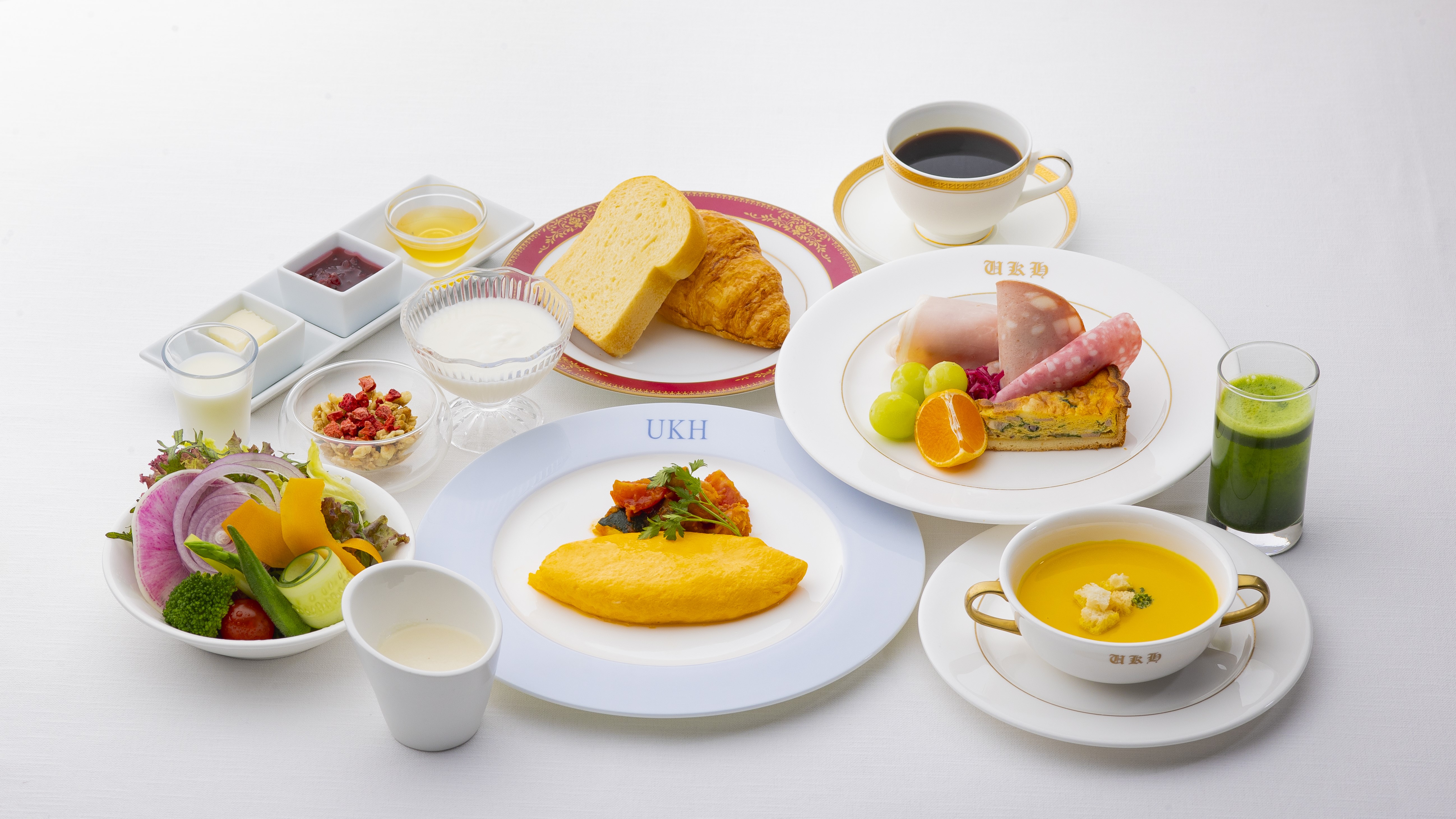 【朝食一例】