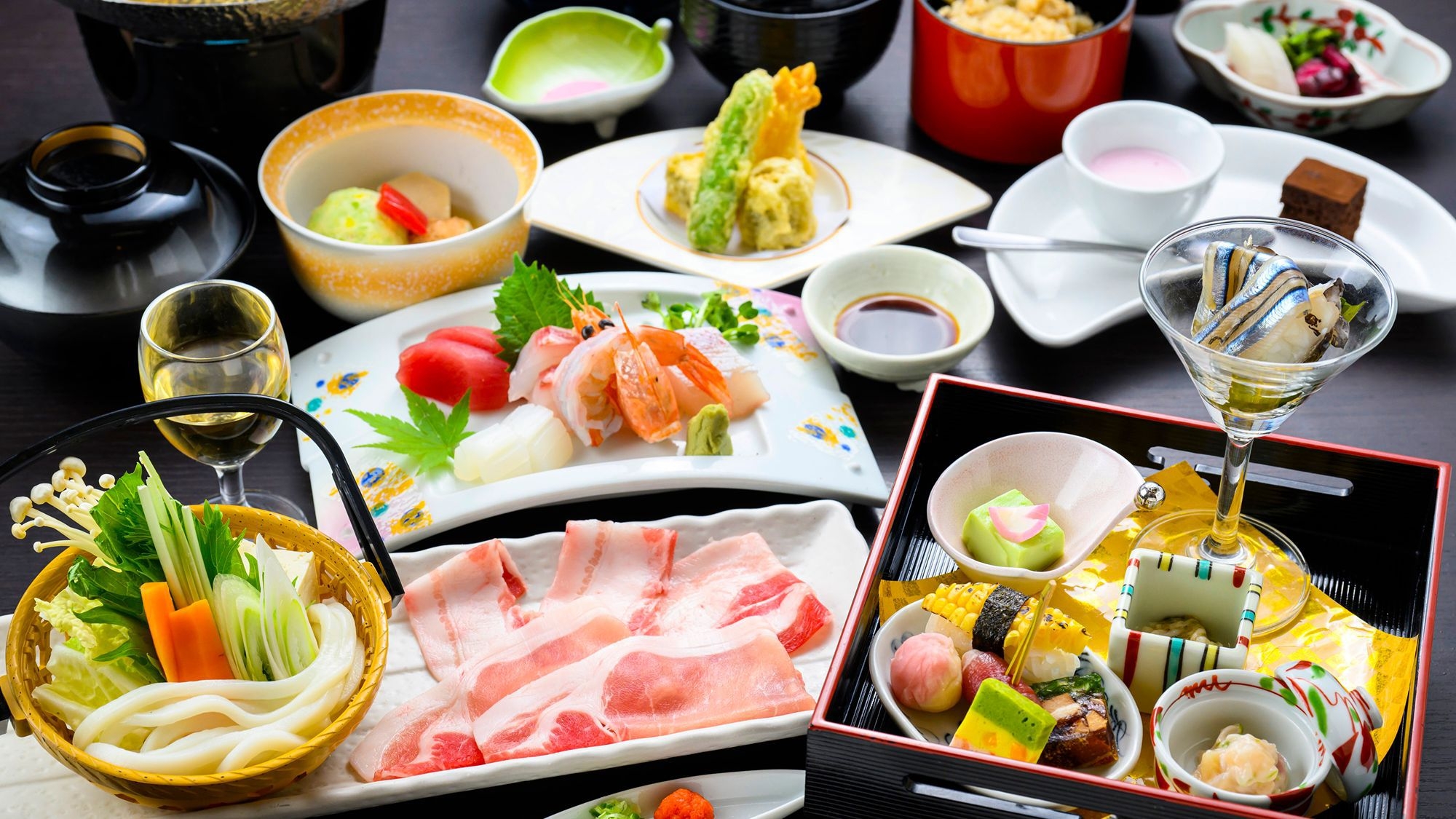 【50歳以上限定】量はひかえめミニ会席☆源泉かけ流し温泉☆貸切利用｜大人旅応援プラン