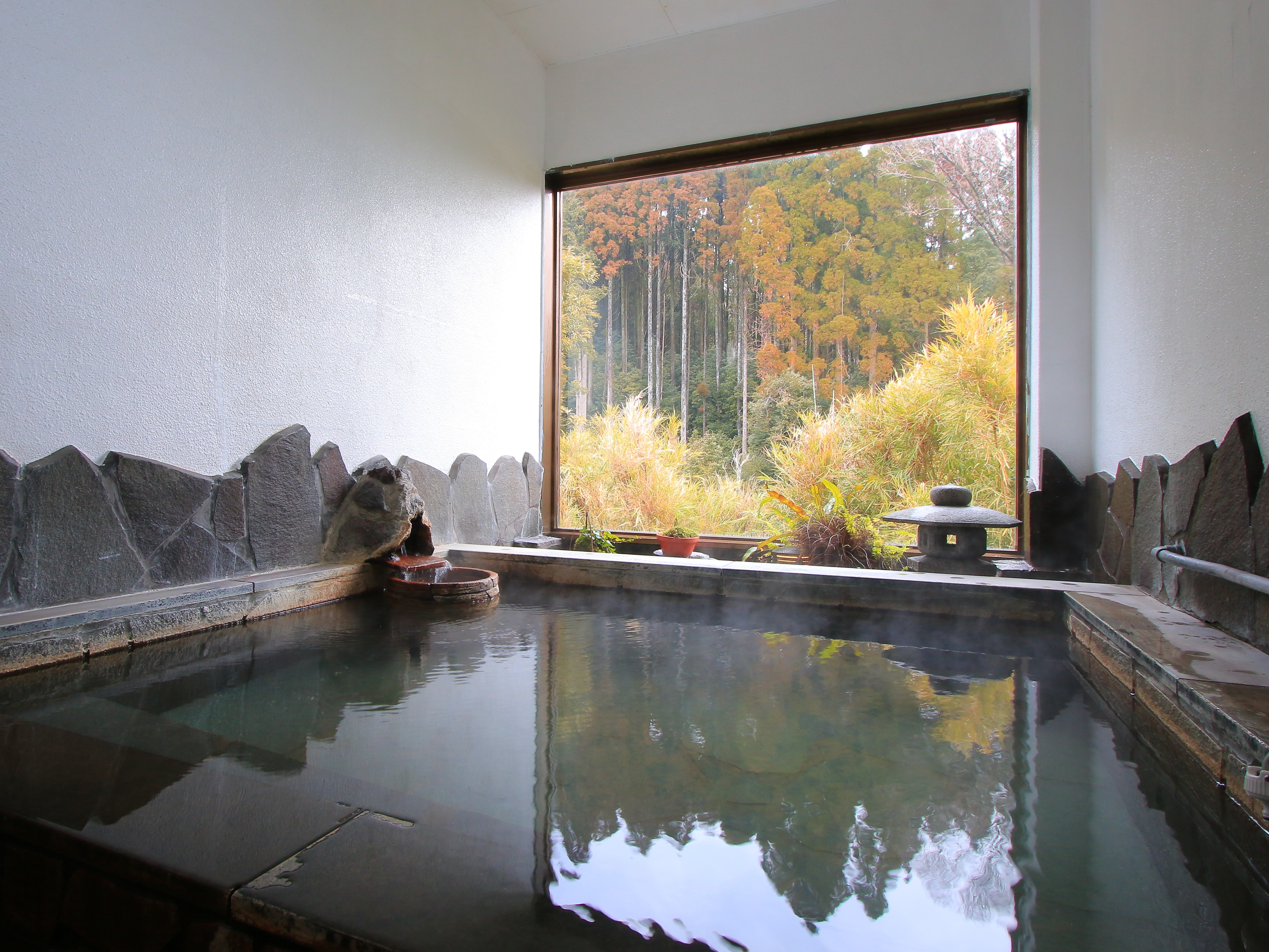 貸切り家族湯　内風呂　【大幡の湯】