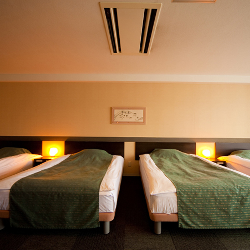 [Force] Force guest room (57.1㎡). What! 4 double beds!