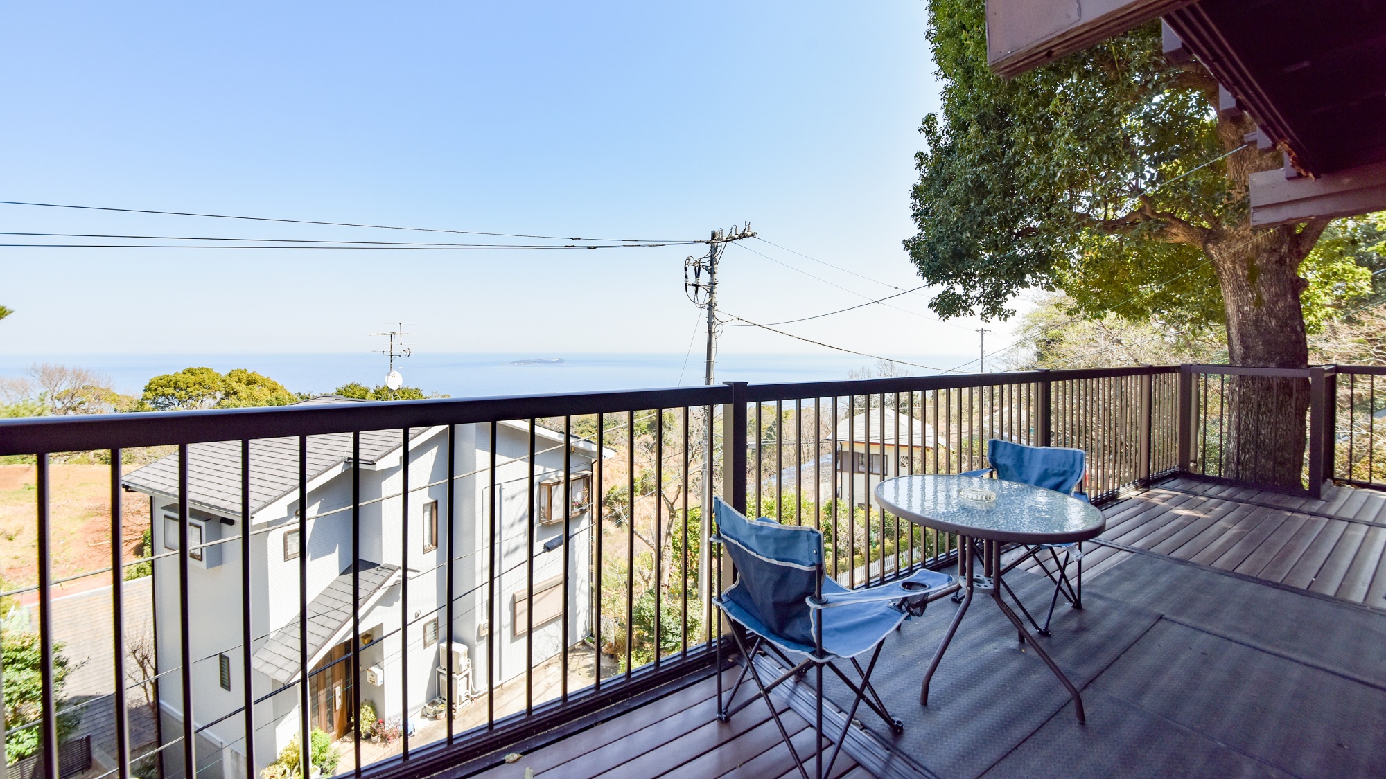 *ログハウス「プロム熱海」／バルコニー