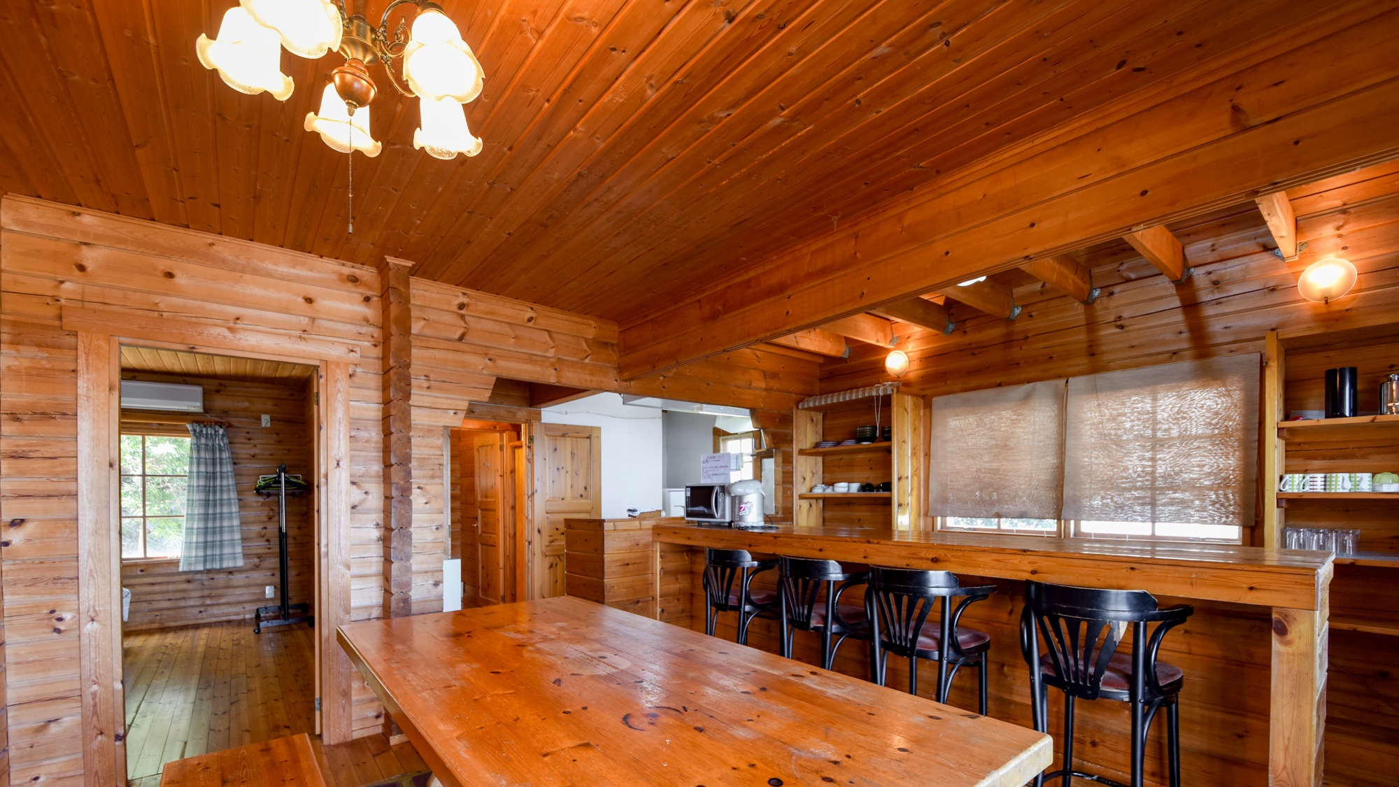 *ログハウス「プロム熱海」／リビング