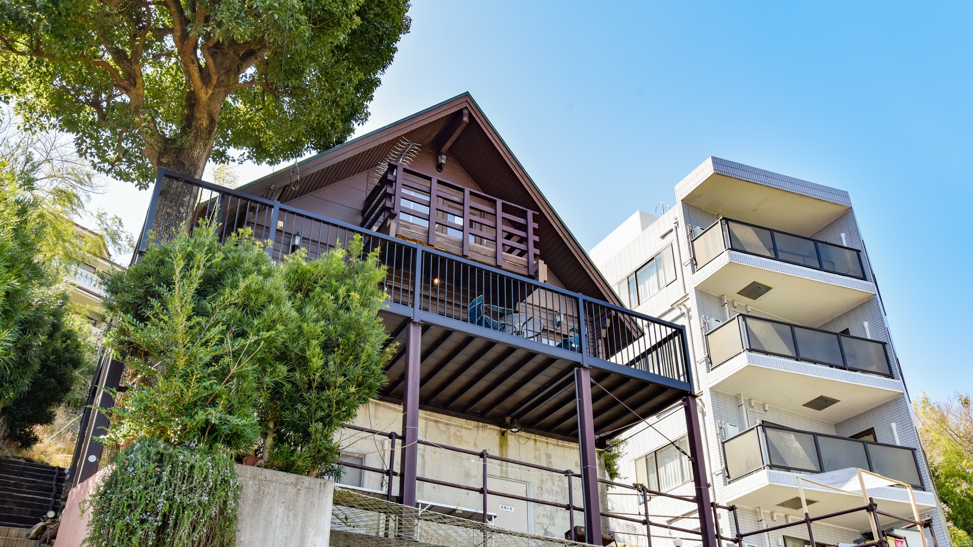 *ログハウス「プロム熱海」／外観