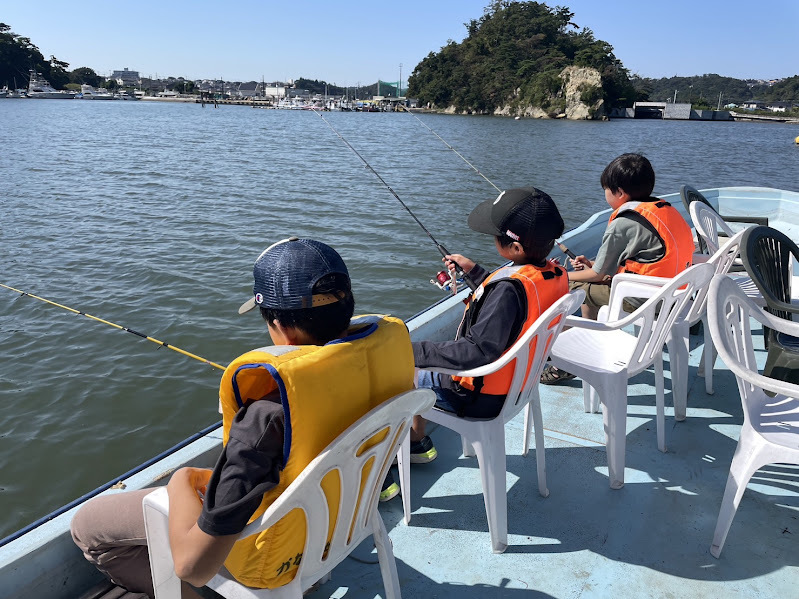 【ファミリー】釣り入門　手ぶらでオッケー！　〜季節で変わる松島湾釣り船体験〜【★午後の部★】