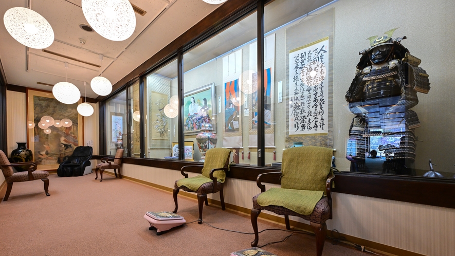 先代が長年に渡り収集した日本美術のコレクションを楽しめる美術ギャラリーをご用意しております。