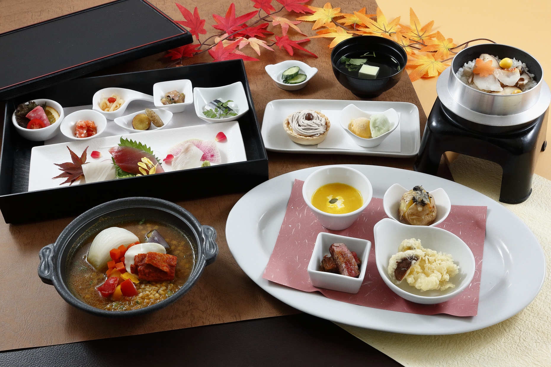 旬の食材で和洋創作料理を堪能〜「季節の花神楽御膳」宿泊プラン