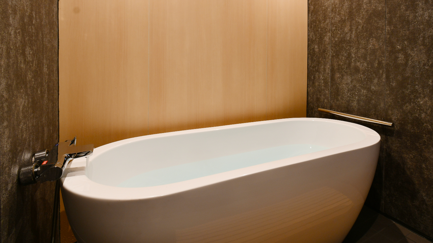 2025年12月完成の401号室