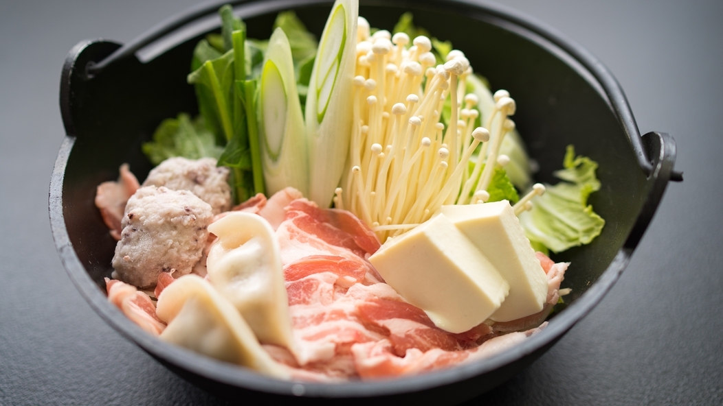 朝食無し・夕食付き♪　幻のぼくち蕎麦＆地元産みゆきポークの鍋☆天然温泉で寛ろごう♪【冬】