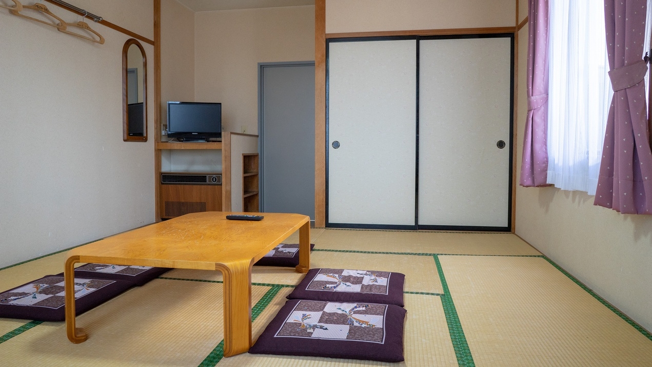 夕・朝食付き　夕食はスタンダード6品♪　幻のぼくち蕎麦♪天然温泉で寛ごう♪【春秋】