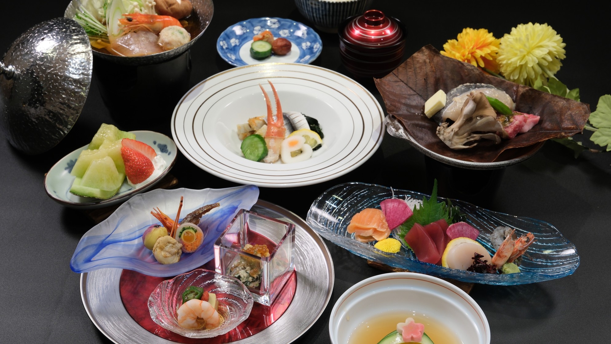 夕食は会席膳で、1泊2食宿泊プラン