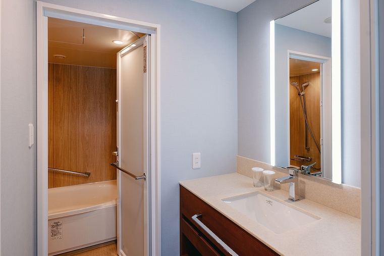 デラックスツイン